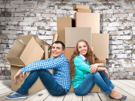 Organized student storage solution in Footscray for moving and travel